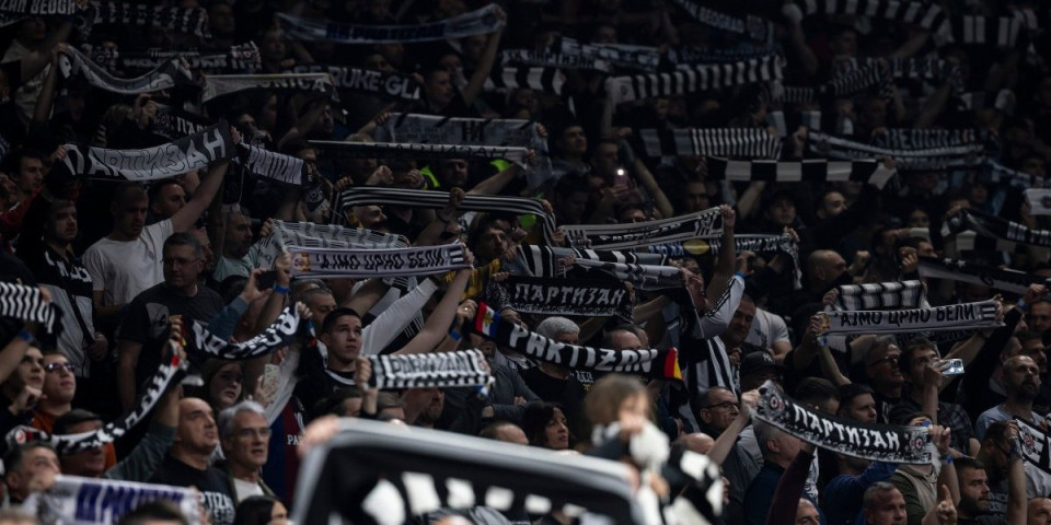 Evroliga kaznila Partizan: Crno-beli plaćaju ceh zbog navijača