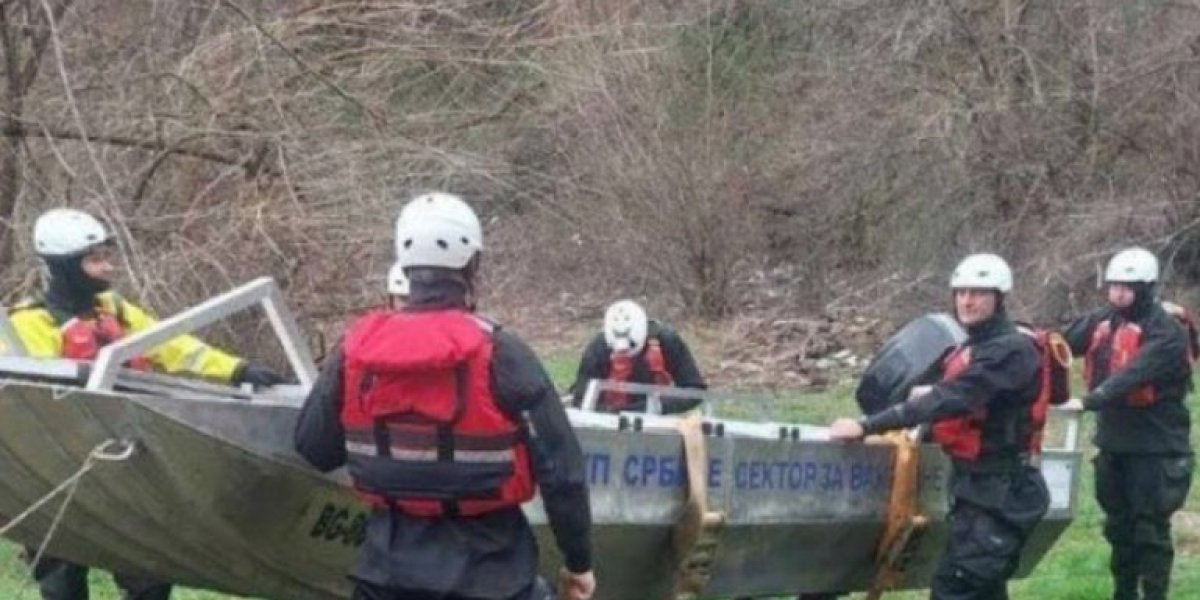 potraga za nestalim muškarcima kod jezera Barje