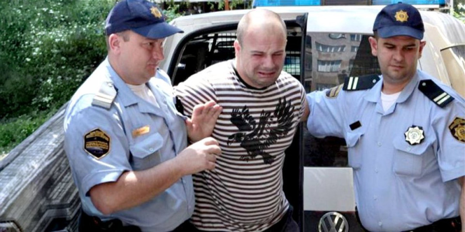 "Ubica koji plače" pucao po Sarajevu! Rano jutros otvorio vatru na policajce (FOTO)