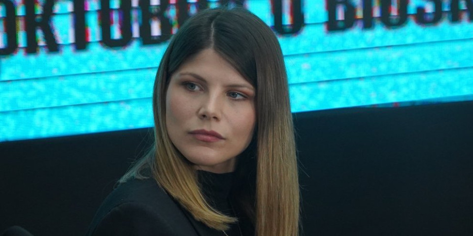 Trudna Vanja Nenadić: Glumica se mesecima krila iz straha od uroka