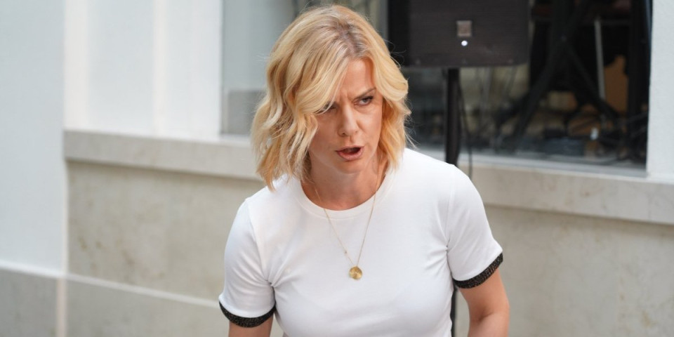 Nataša, ti li si?! Miljkovićka sa N1 iznela šok priznanje, a Šolakov urednik zakukao: Voziću Glovo