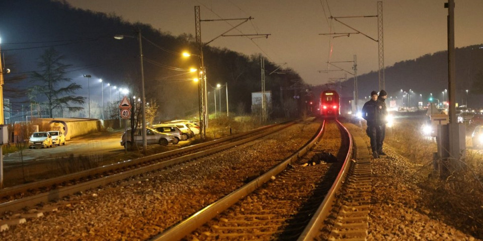 Ugledao je na 3 metra razdaljine: Oglasio se mašinovođa voza koji je ubio ženu u Rakovici