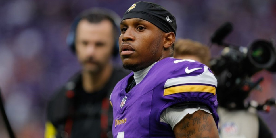 Tragične vesti potresle Ameriku: NFL igrač pucao sebi u glavu?