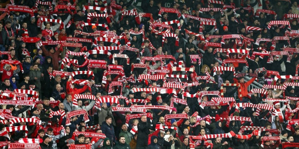 Ruski navijači stigli na večiti derbi: Goreće "Marakana"