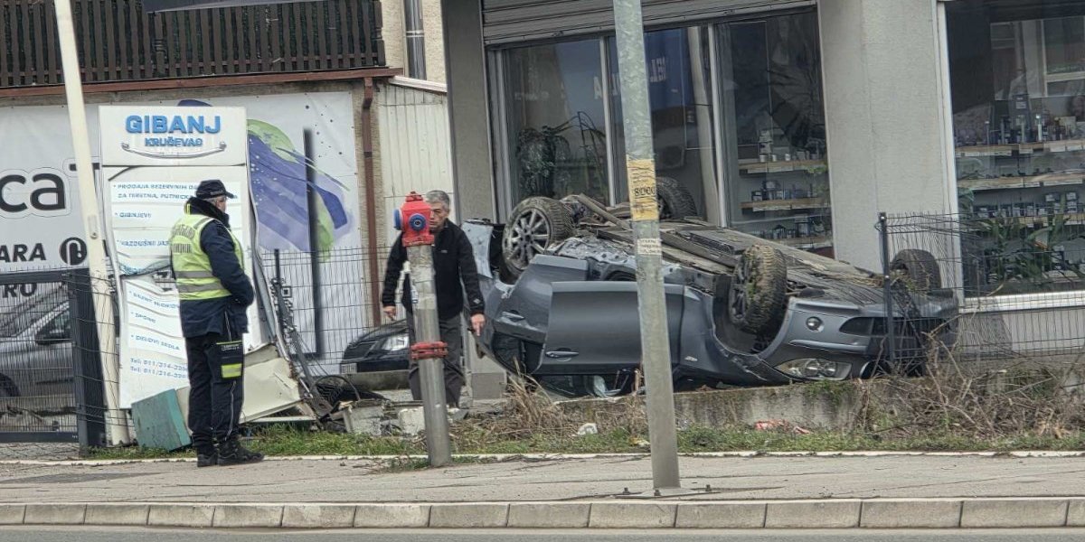 Saobraćajna nezgoda u Mirijevskom bulevaru
