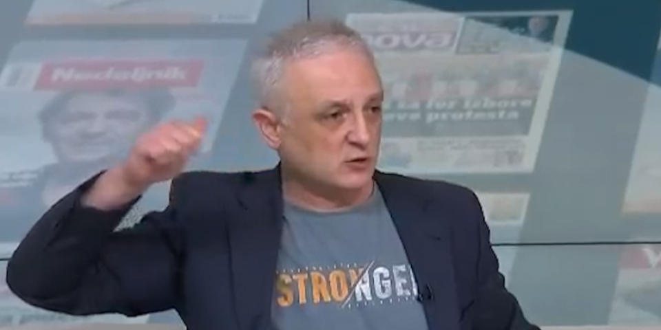 ''A otkad je Ratko Femić profesionalni novinar?'' - Blokaderi ga razobličili - Uzeli ga da od Nove naprave najprljaviji tabloid (FOTO)