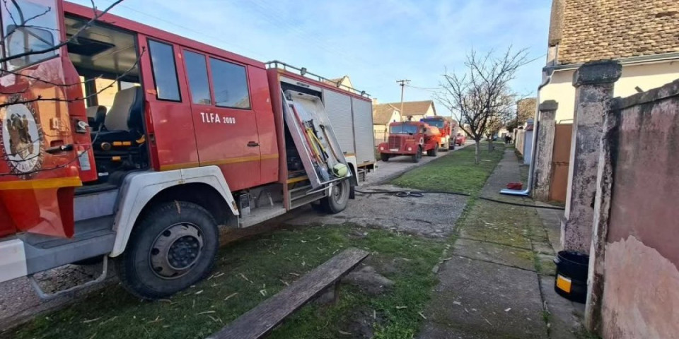 Novi detalji tragedije u Titelu: Vatrogasci zatekli jeziv prizor u sobi zahvaćenoj jezivim plamenom