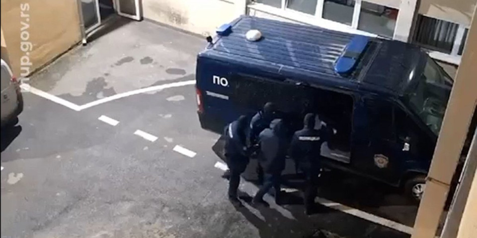 Nabavljali su oružje za ubistvo predsednika, njegove supruge i dece: Određen pritvor dvojici uhapšenih iz Kraljeva