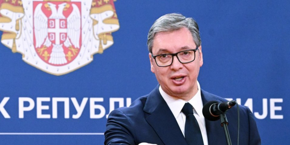 Blokadere iz Mrčajevaca oterali meštani i privrednici! Vučić poručio: Neću da ćutim na pretnje mojoj deci