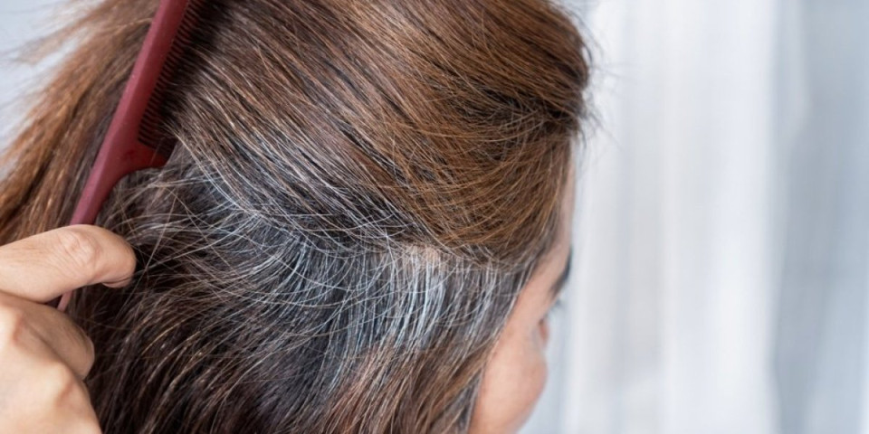 Trik koji podmlađuje začas: Zaboravite na sede i frizera - žene širom sveta oduševljene