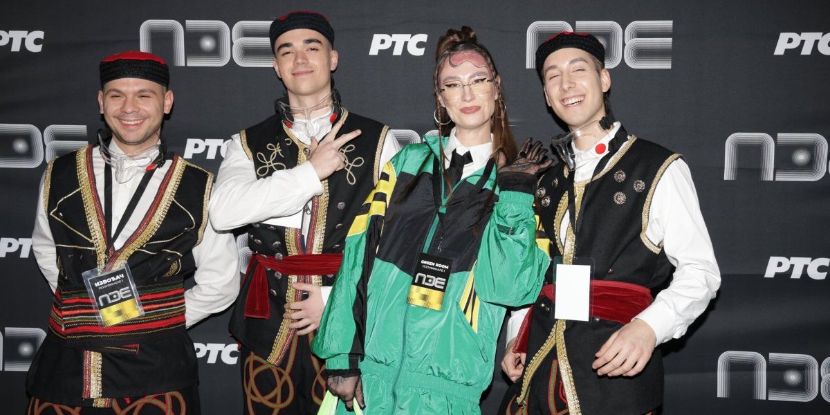 Učesnici prve polufinalne večeri PZE