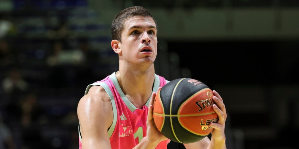 Zvezdina NBA bomba pred ponoć: Nikola Đurišić oblači crveno-beli dres