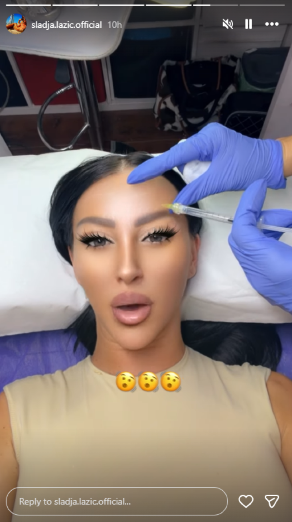 Starleta šokirala kadrovima iz kozmetičkog salona - Svi se pitaju šta joj se desilo (FOTO)