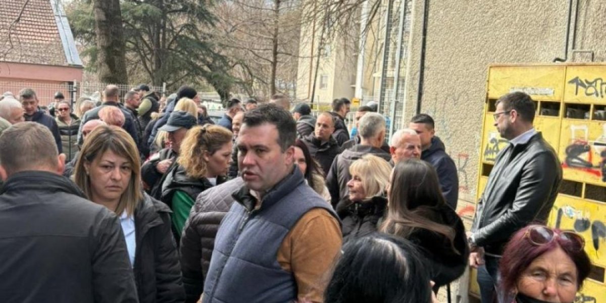 Skupljanje potpisa u Aranđelovcu