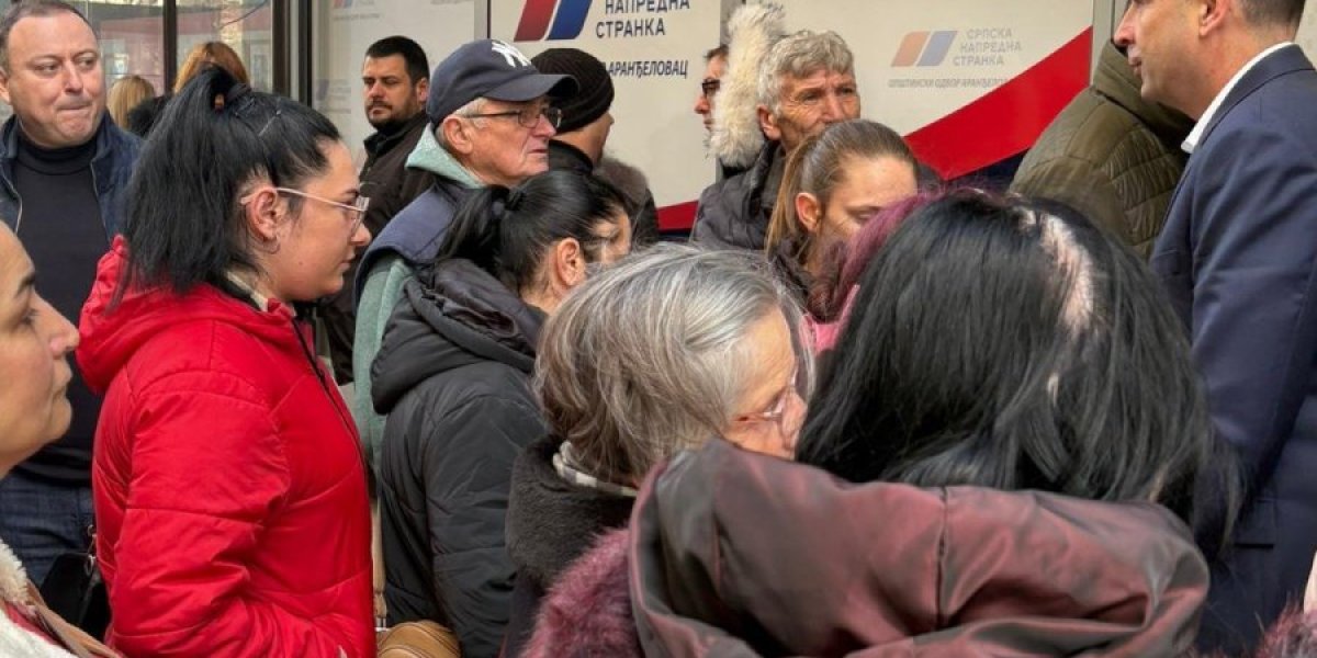 Skupljanje potpisa u Aranđelovcu