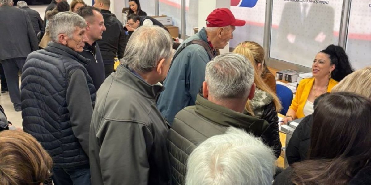 Skupljanje potpisa u Aranđelovcu