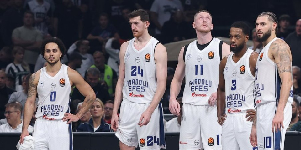 Sjajna vest za Crvenu zvezdu - Efes definitivno večeras bez najboljeg igrača