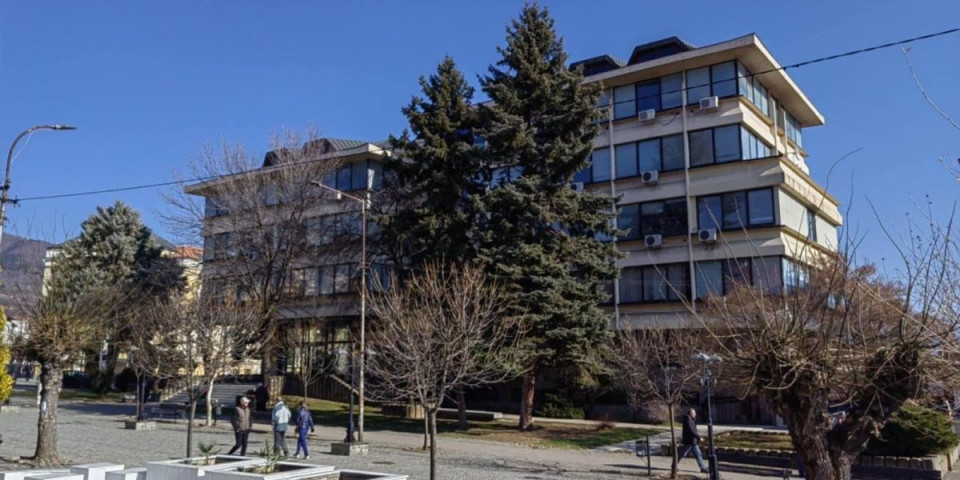 Još jedna afera u Višem sudu u Vranju: Službenik prebacivao novac na račun rođaka i poznanika