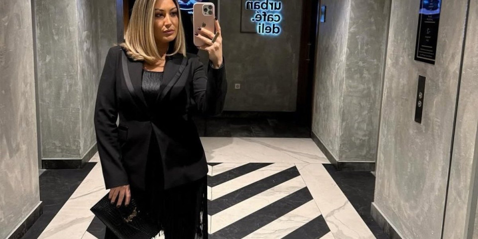 Pevačica (34) pobedila rak, sad joj ponovo porasla kosa: Evo kako živi danas