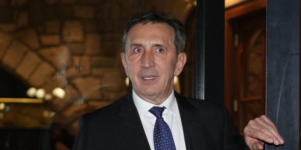 "Zvao sam prijatelje, pod terapijom je": Žika Jakšić zabrinut za Ivicu Dačića