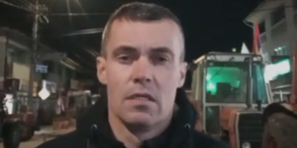 (VIDEO) Blokaderski manipulator: Veljković prebijanje Rakića nazvao "manjim incidentom"