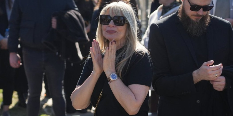 "Bog ti da nešto da nadomestiš tugu": Suzana otkrila kako će se zvati unuka - Snajka samo što se ne porodi