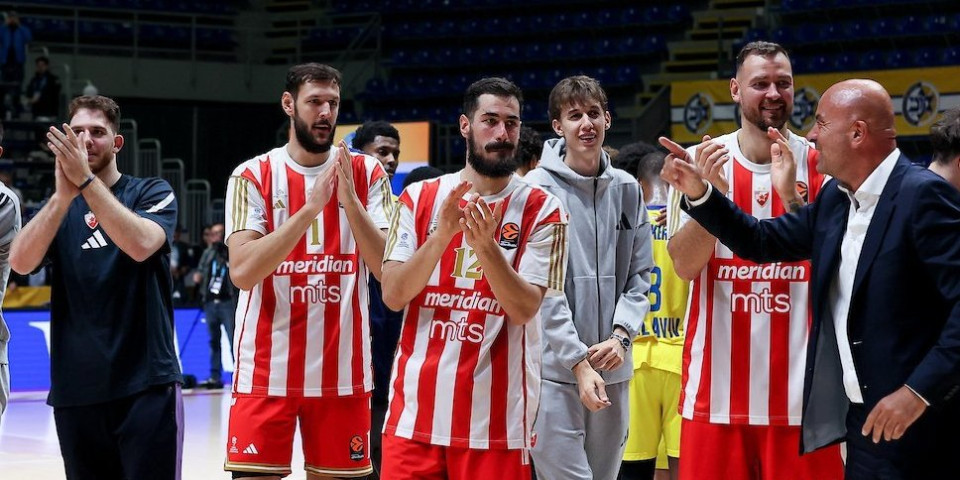 Centar napustio Zvezdu: Do kraja sezone u drugoj ligi Turske (FOTO)