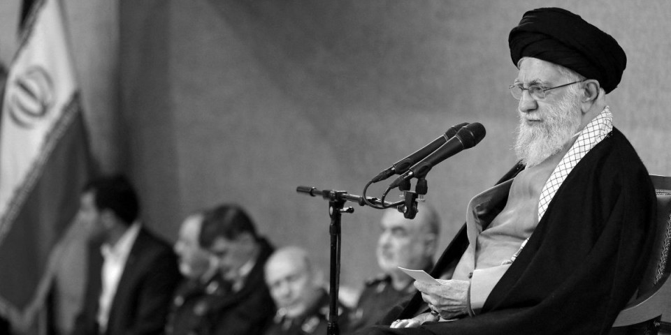 Ali Hamnei poslednji put kročio na tlo Evrope 1989. godine u istorijskoj poseti Beogradu