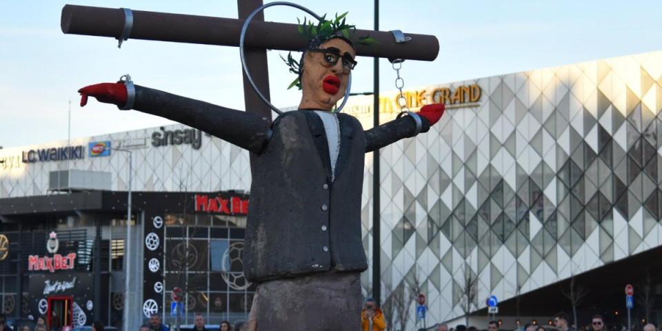 Licemerni bednici: Ovo može samo medij koji iz dna duše mrzi sve srpsko - skandalozna naslovna strana