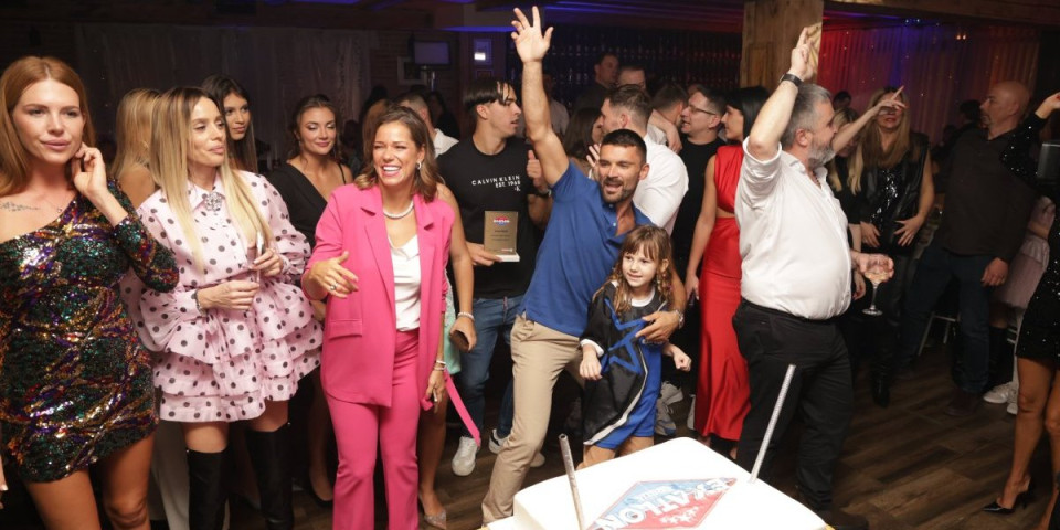 "Oborili ste sve rekorde": Informer televizija dodelila plakete učesnicima Exatlona