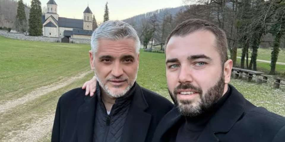 "Pre ću izabrati da budem gej": Čeda Jovanović odgovorio na prozivku zbog druženja sa Kosom