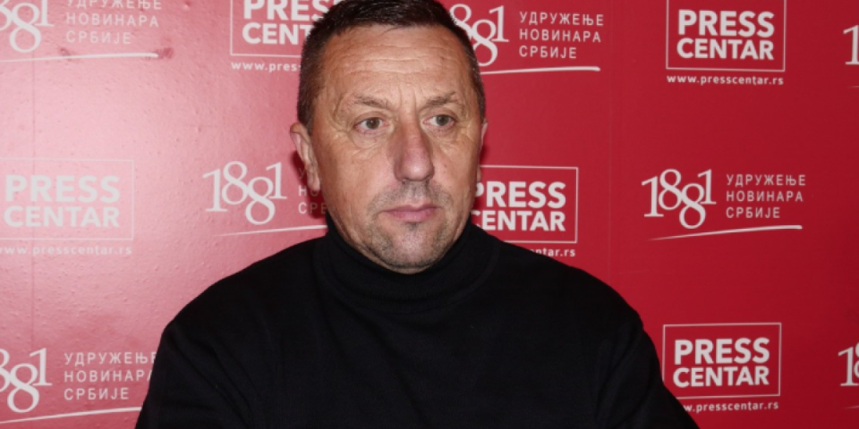 Da li može bolesnije? Blokader Slobodan Stanimirović poručio ministru Dačiću "da neće dugo" (VIDEO)