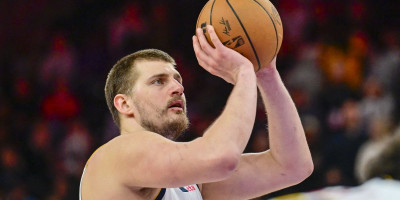 Nikola Jokić potezom fascinirao Amerikance: Ovo može samo Srbin (VIDEO)