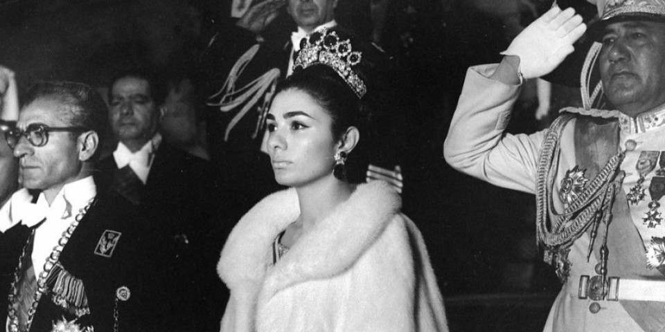 Tragičan život iranske kraljice Soraje: Šah je obasipao dijamantima, a zbog 1 stvari je ostavio (FOTO)