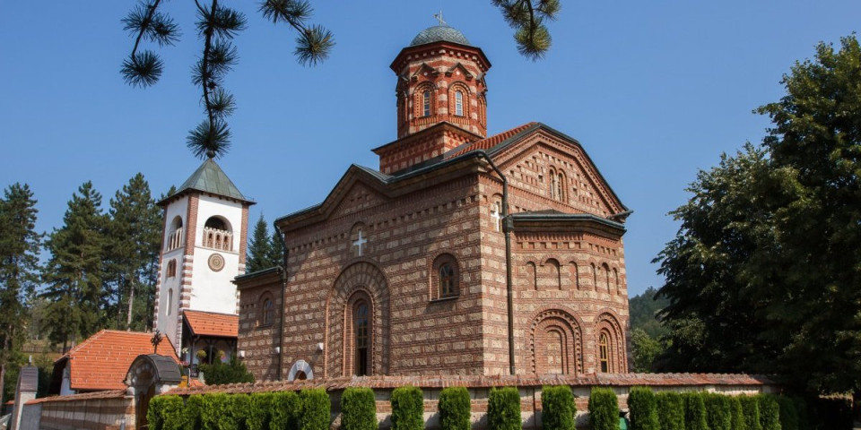 Legende koje malo ko zna: Tiču se naziva ovog poznatog srpskog manastira