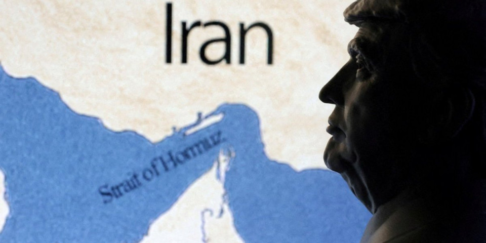 Iran ismejao Ameriku nakon objavljenog, pa obrisanog posta o Ormuzu: Teheran brutalan zbog blamaže Vašingtona