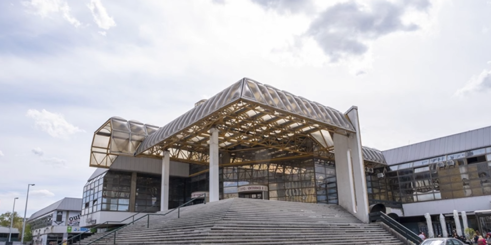 Novi Sad dobio još jedan mural: Njegovo ime upisano je u istoriju Olimpijskih igara