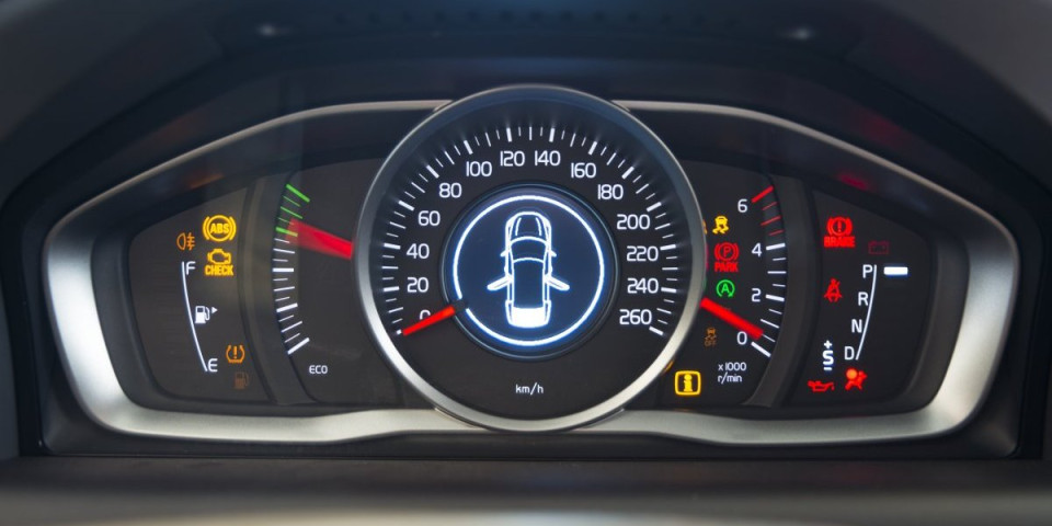 Ovaj znak važan je za gorivo iako to mnogi ne znaju: Skriven je na kontrolnoj tabli