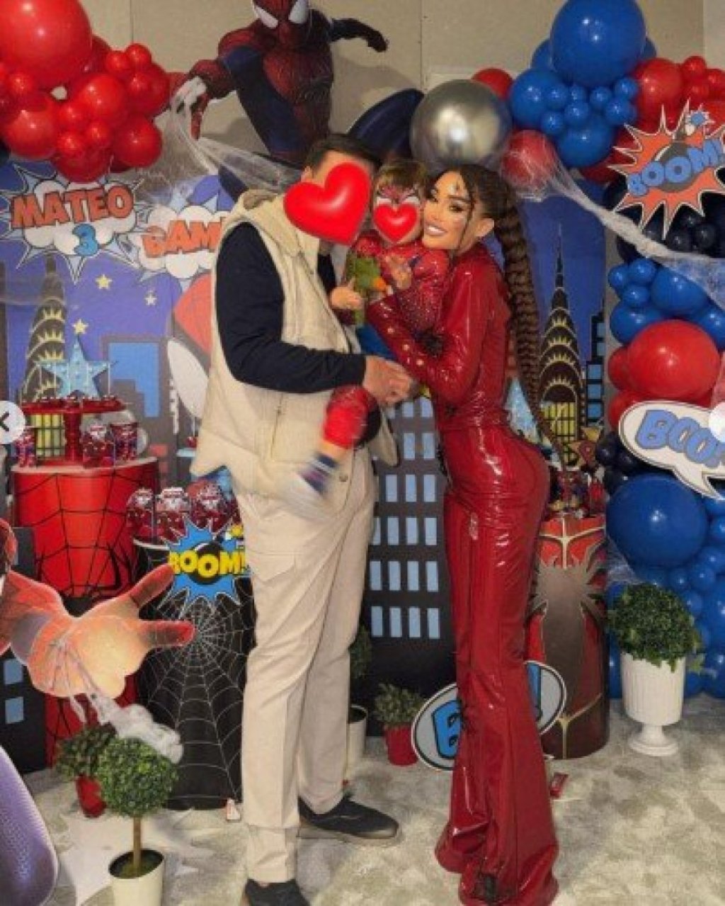 Ona u kožnom odelu sa paucima, a on Spajdermen: Ana Korać proslavila sinu rođendan