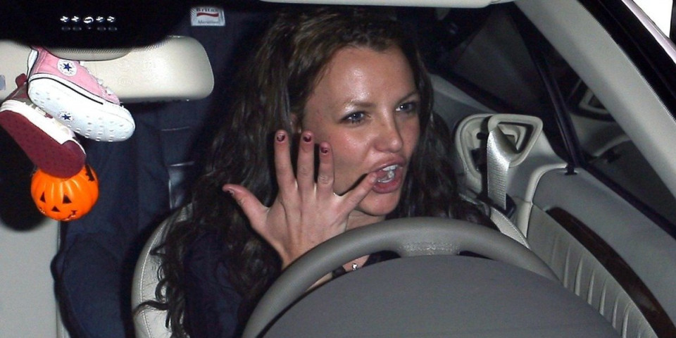 Britni Spirs histerisala i plakala u stanici: Policija pronašla nedozvoljenu supstancu