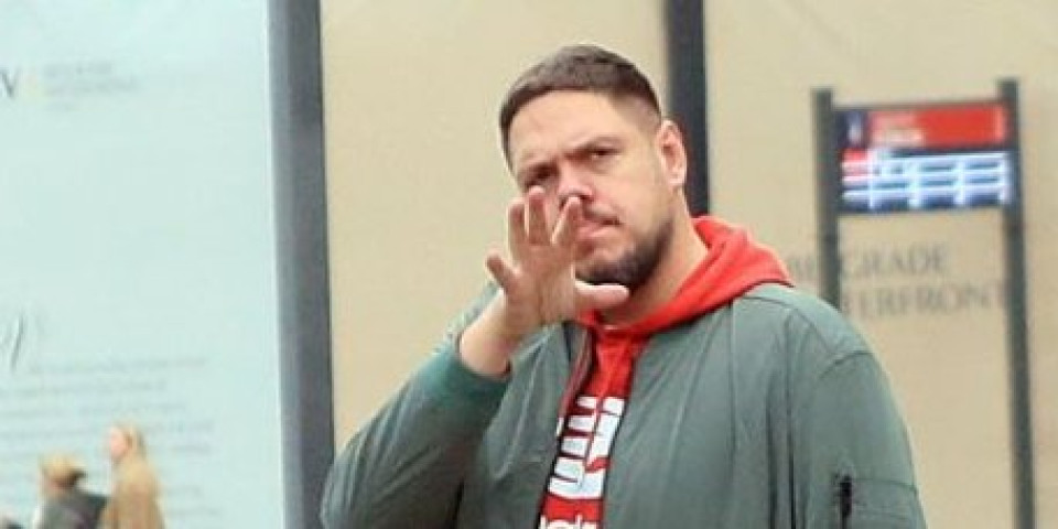 Ljudi, ponovo se oglasio Štimac?! Propali košarkaš "briljirao" kao nikad - Vladimire, je l' se Vučić od ovih plaši? (VIDEO)