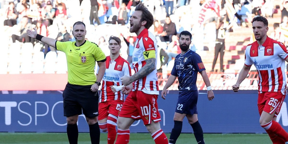 (VIDEO) Neverovatan gol Zvezde posle 180 sekundi: Katai započeo akciju, golman Napretka završio posao