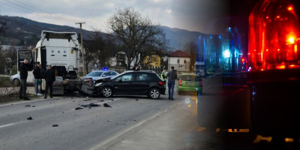 Jeziv sudar kod Prijepolja: Delovi kamiona i auta rasuti po kolovozu (FOTO)