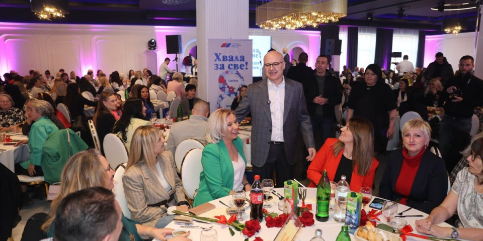 Žene su stub društva i porodice: Miloš Vučević uputio čestitku damama