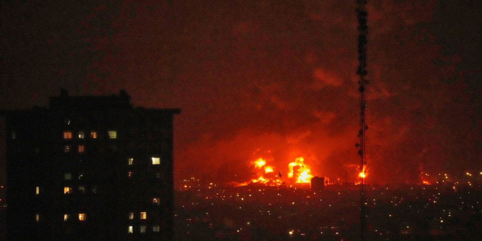 Šta je, dođavola, ovo?! Amerikanci zgranuti razmerama napada, Izrael zapalio Teheran mimo dogovora