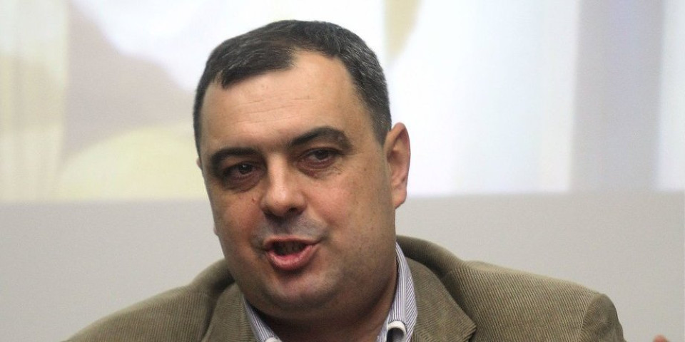 Pa ovo nema nigde: Kurtijev savetnik drugi čovek opozicione stranke Pokret slobodnih građana