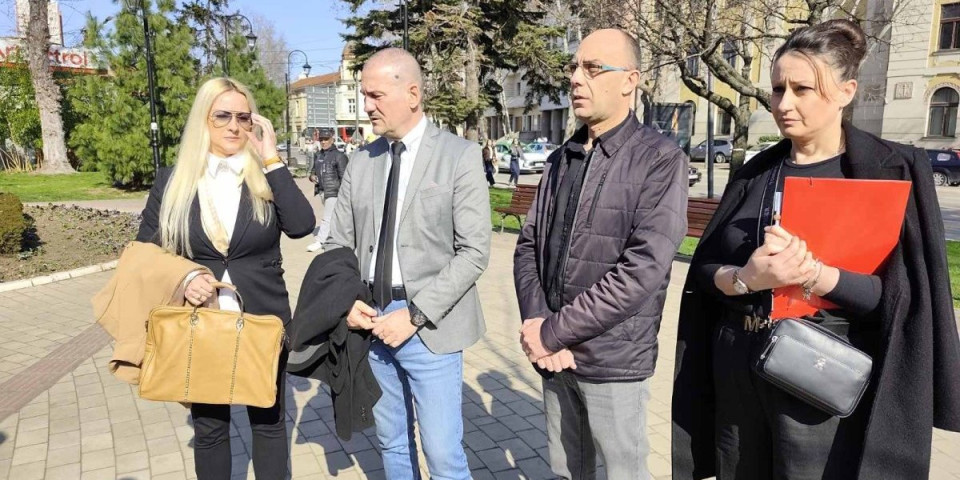 Zaćutali pred sudom: Roditelji dečaka ubice iz Niške Banje odbili da iznesu odbranu