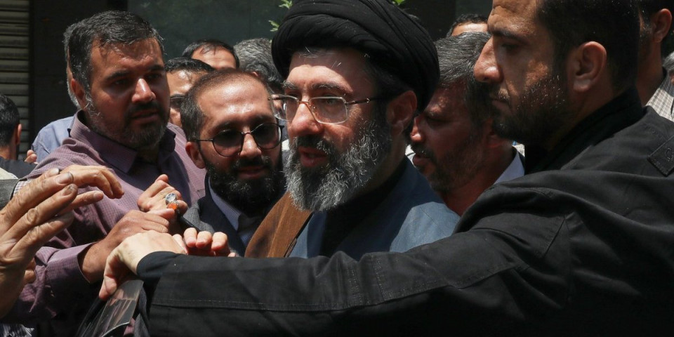 Gde ovo novi iranski ajatolah ima dva luks stana?! Vrede 50 miliona funti, prve komšije Izraelci