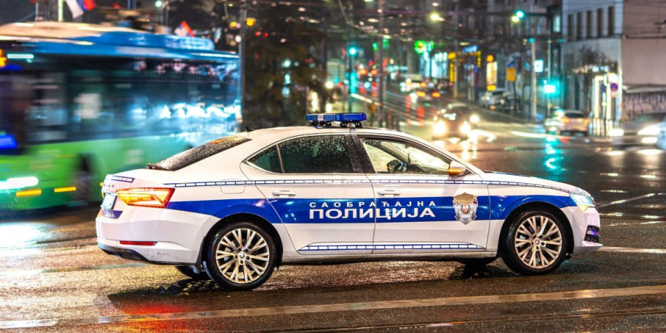 Udario pešaka u Beogradu, pa "dodao gas": Policija intezivno traga za bahatim vozačem