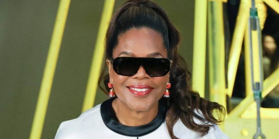 Srpkinje će poludeti za ovim kaputom: Oprah Vinfri pokazala kako se nosi najpoželjniji trend sezone (FOTO)